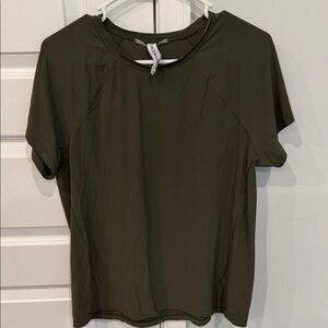 Athleta Olive Short Sleeve Crew Tee - Dark Olive Green Size Medium